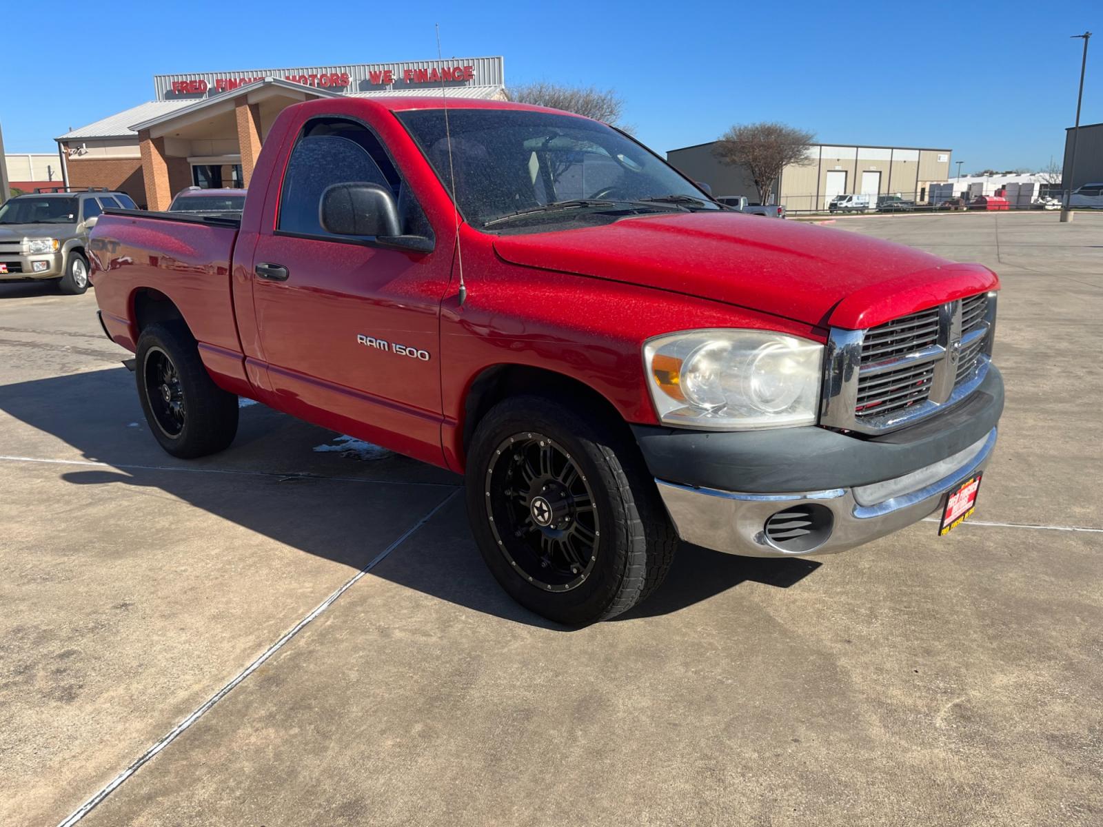 2007 red /black Dodge Ram 1500 SLT 2WD (1D7HA16K97J) with an 3.7L V6 SOHC 12V engine, Manual transmission, located at 14700 Tomball Parkway 249, Houston, TX, 77086, (281) 444-2200, 29.928619, -95.504074 - Photo #0